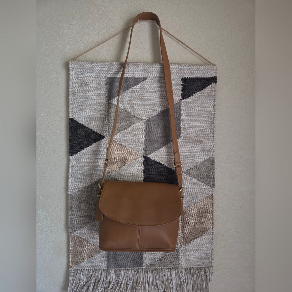 Vintage Coach Tan Brown Leather Equestrian Flap Cross Body Purse Bag #9801